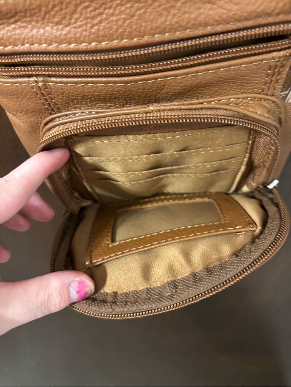 Crossbody purse - Picture 4 of 15